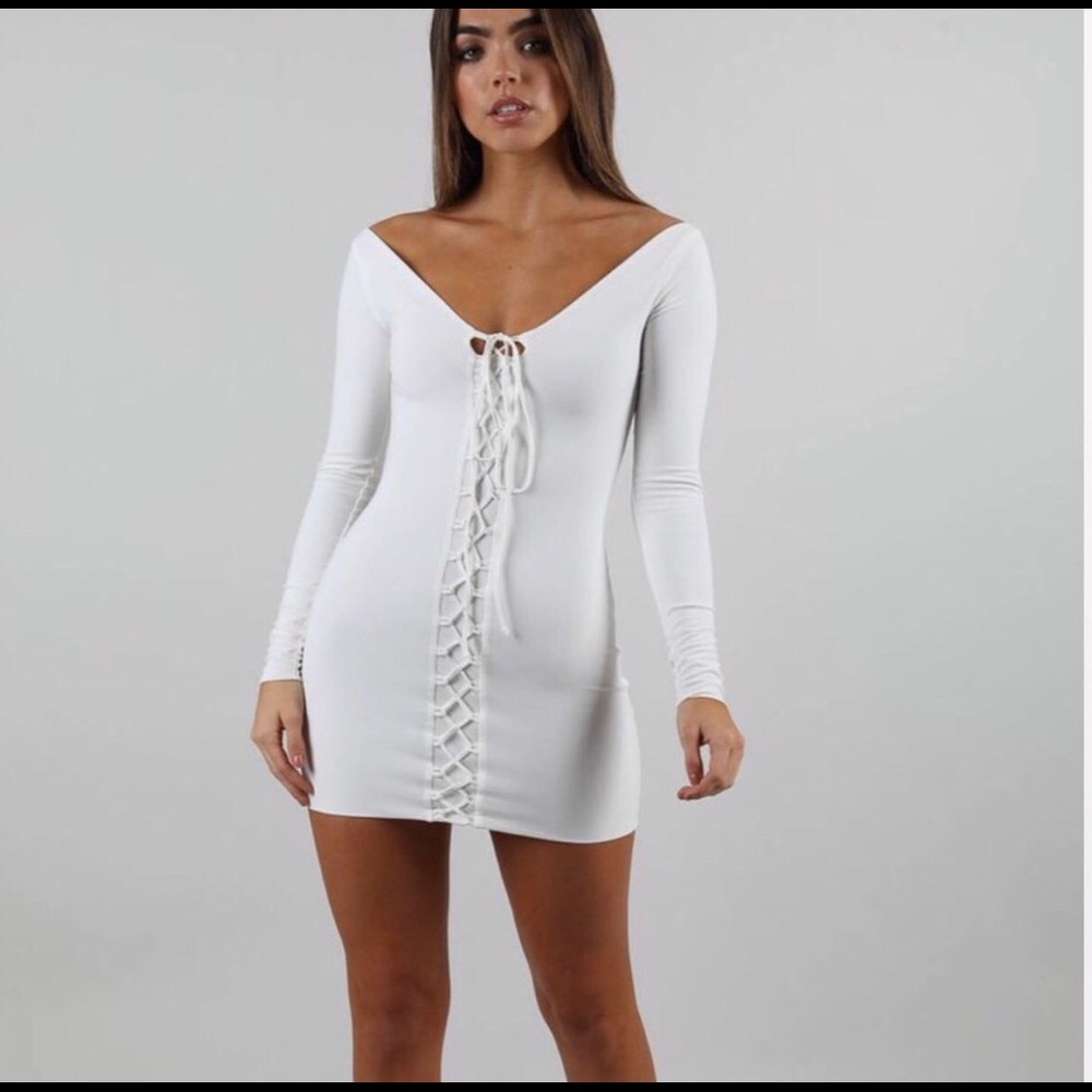 BoomBoomTheLabel Paradise Long Lace Up Dress S